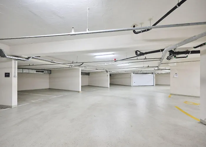 Luxusapartment Mit Meerblick, Pool Und Garage