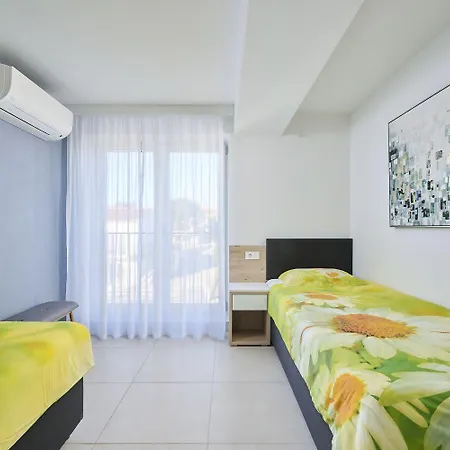 Luxusapartment Mit Meerblick, Pool Und Garage * Umag