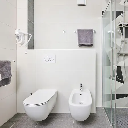 Luxusapartment Mit Meerblick, Pool Und Garage 아파트 *